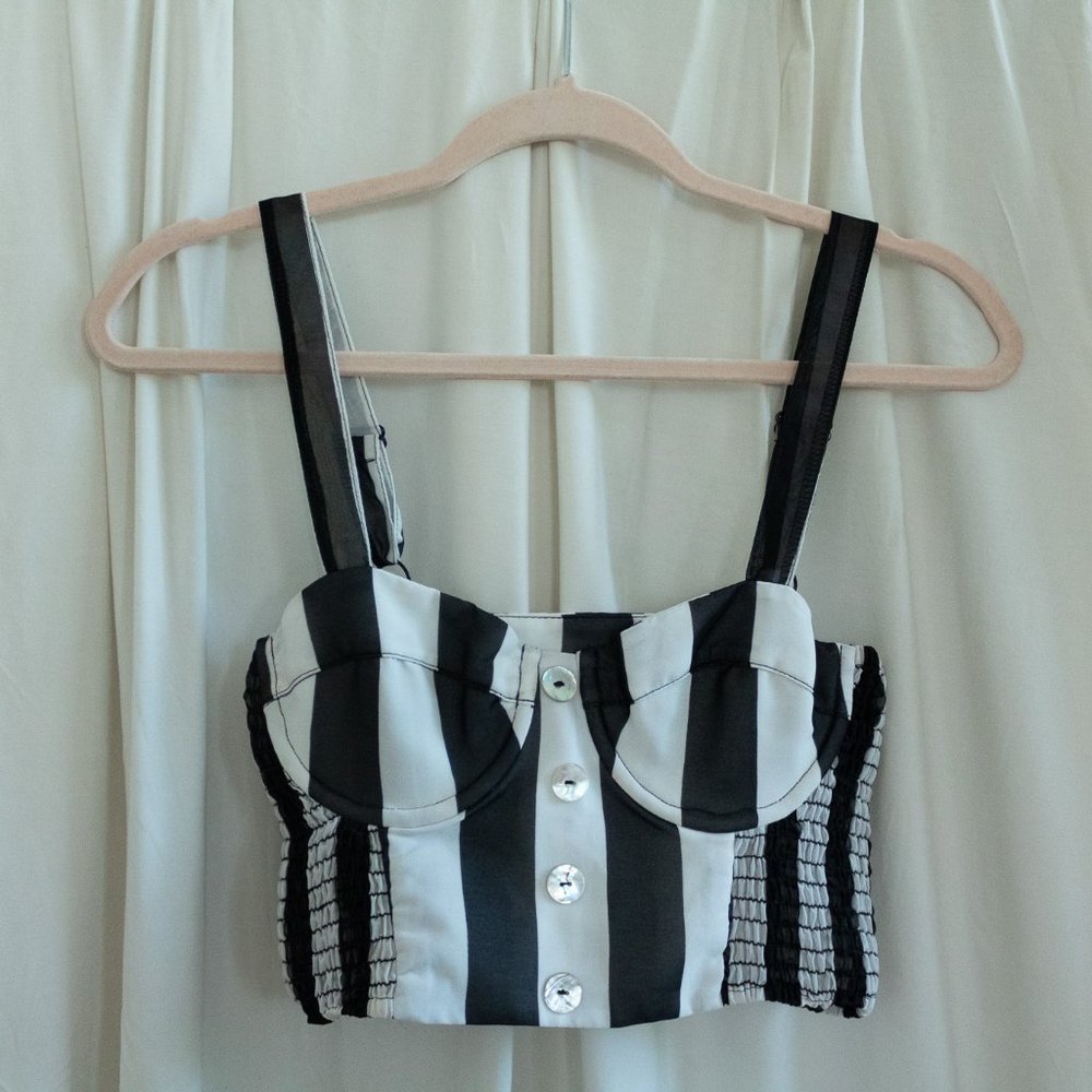 VANESSA MOONEY - Cute crop top